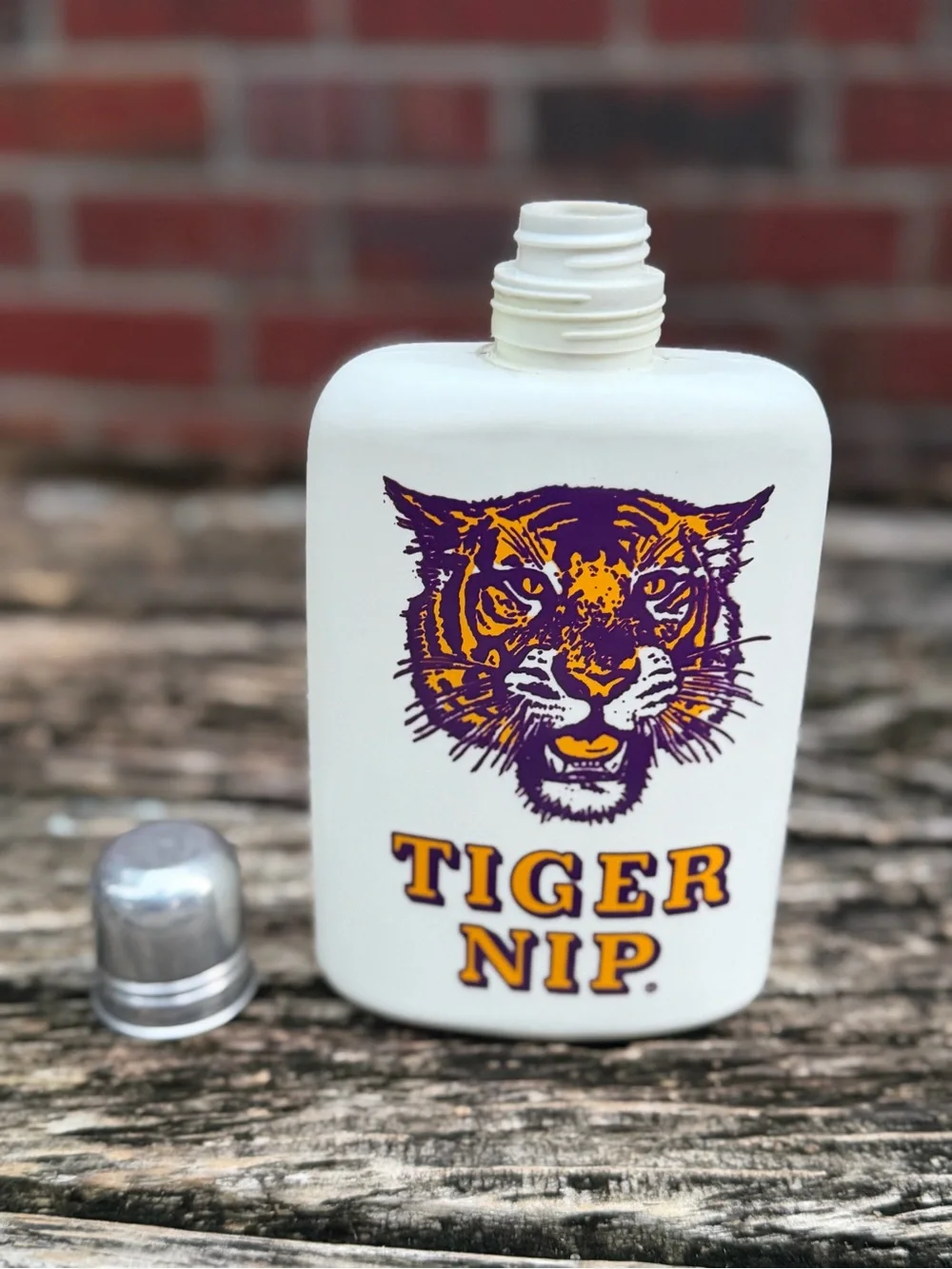 Vintage LSU Tigers “Tiger Nip” White Plastic Flask Purple Gold Tiger Graphic P6